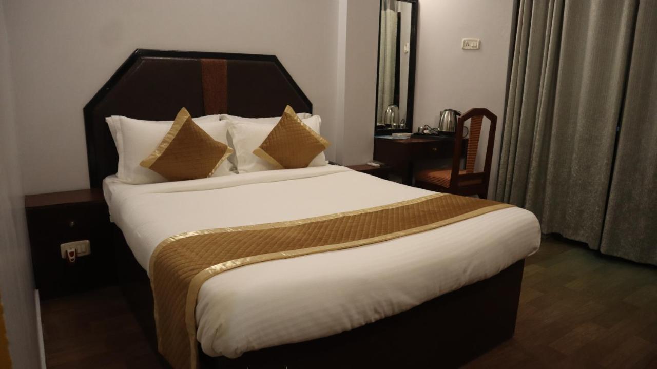 Hotel Mainak Port Blair Esterno foto