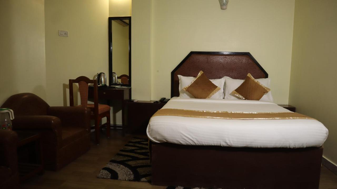 Hotel Mainak Port Blair Esterno foto